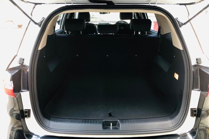 Private 100% Electric Transfer: Bangkok Airport Pickup/Drop-Off - Inside the Car: Clean, Comfortable, and Ready to Work