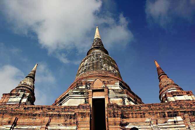 Private Ayutthaya Day Tour from Bangkok - Wat Phra Sri Sanphet: royal grounds and why the dates matter
