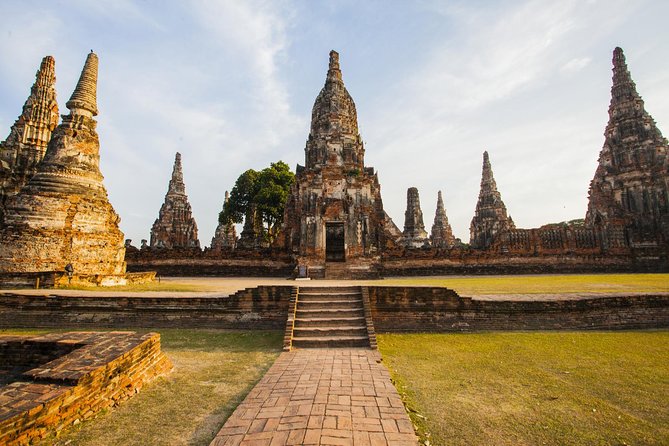 Private Ayutthaya full Day Trip With Private Guide - Historic City of Ayutthaya: A Drive-By With Context