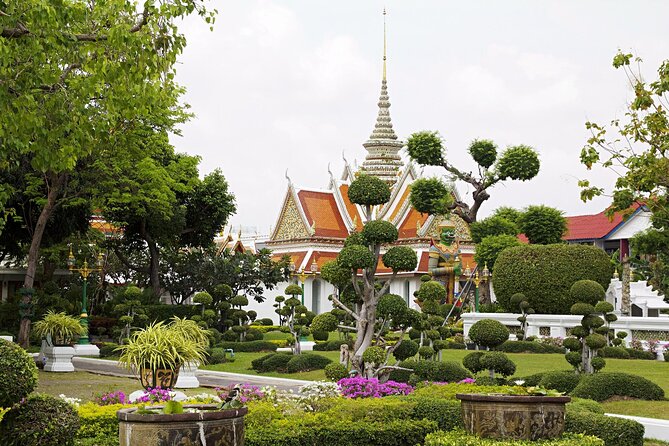 Private Bangkok City Tour One Day With The Grand Palace - Wat Pho, Wat Phra Chetuphon, and the Reclining Buddha Stop