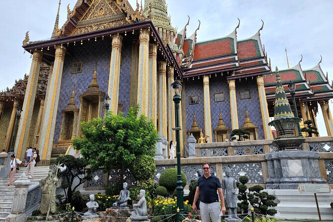 Private Bangkok Grand Palace Full-Day City sightseeing Tour - Wat Arun on the river: the views come with a mindset shift