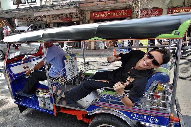 Private Bangkok Night Tour by Tuk Tuk with Dinner - Grand Palace Photo Pass, What You Get When It Is Closed