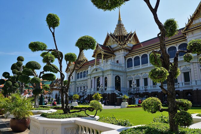 Private Best of Bangkok Full Day Highlights City Tour - Entering the Grand Palace and Wat Phra Kaew properly
