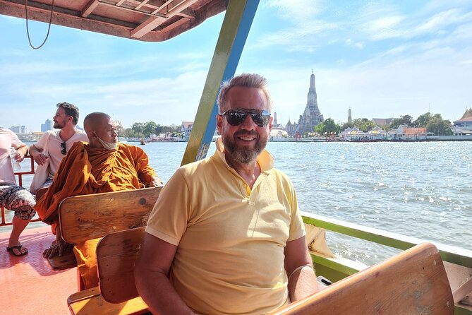 Private Best of Bangkok Full Day Highlights City Tour - Pickup, timing, and staying comfortable in the heat