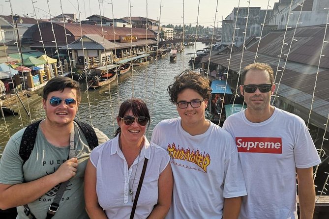 Private Excursion to Maeklong Railway & Amphawa Floating Markets - Stop 3: Amphawa Floating Market, Longtail Boat and Included Food
