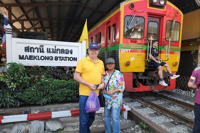 Private Floating Market and Maeklong Railway Market Day Tour - Who this tour suits best
