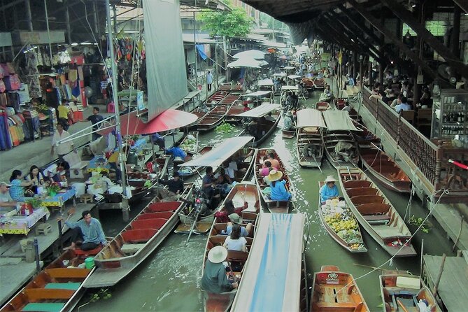 PRIVATE Floating Market + DRAGON Temple + DO like a Local - Mae Klong Railway Market: Where the Market Stops for the Train