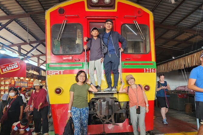 Private Floating Market & Maeklong Railway Tour from Bangkok - Why Damnoen Saduak plus Mae Klong fits together