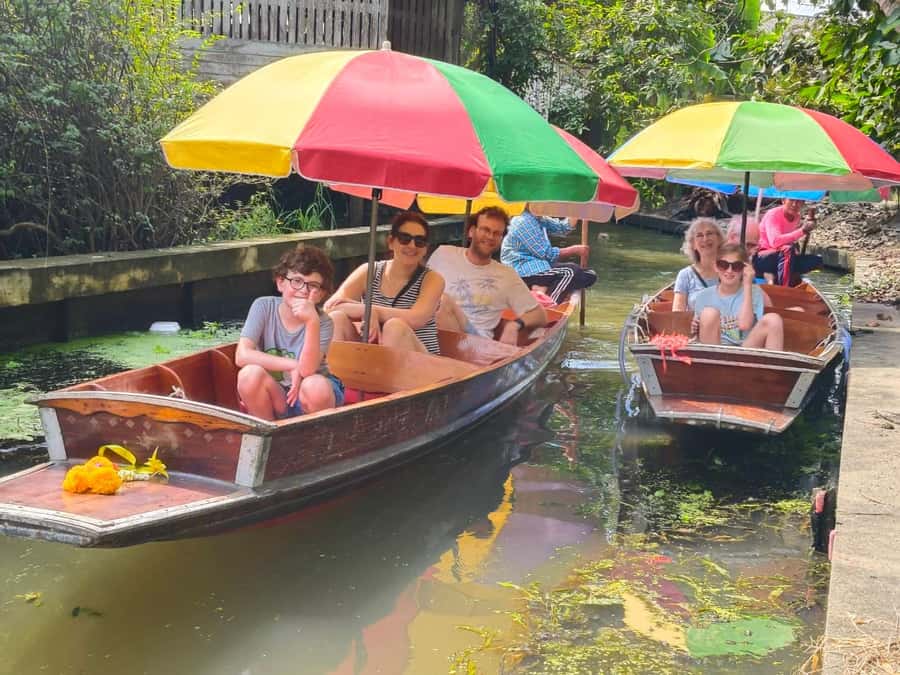 Private Floating & Train Market + DRAGON Temple + Thai Cafe - After the Rain Coffee & Gallery and Thai Iced Tea Time