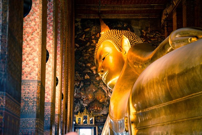 Private Grand Palace and Temple of Emerald Buddha & All Bangkok Highlights - Wat Pho (Wat Phra Chetuphon) and the Reclining Buddha: The One Temple Everyone Talks About