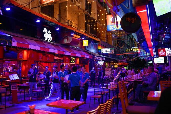 Private Guided Bangkok’s Ultimate Gay Night Out Adventure - Who this Bangkok gay night out is best for
