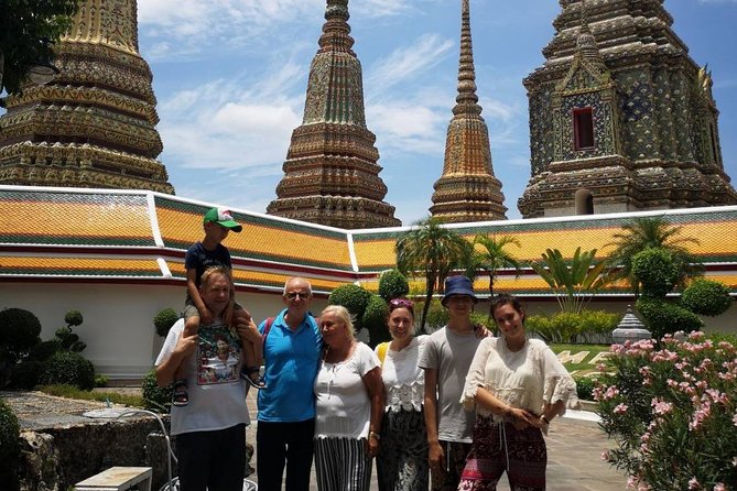Private & Guided: Bangkok Top 7 Wonders With Local Thai Lunch - Pickup, private pacing, and the English-speaking guide advantage