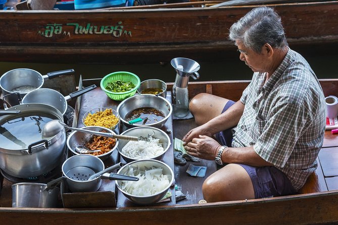 Private Guided Tour to Train Market and Damnoensaduak Floating Market - Should you book this private tour? My take
