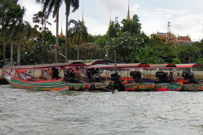 Private Longtail Boat Bangkok Canal Tour - Ratchadamnoen Road walk: a calmer finish after the water