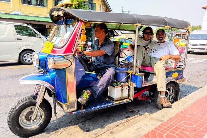 Private Mysterious Bangkok & Grand Palace, Tuk Tuk, Boat & Lunch - Long-tail boat and canal time: what makes it feel different from temple touring