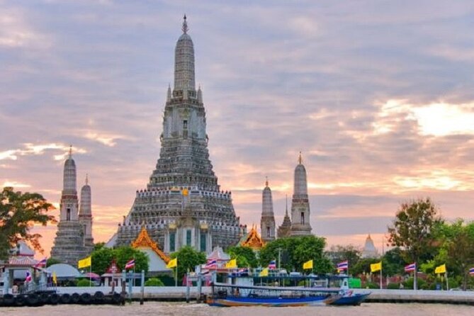 Private Tour: Bangkok Temples and Grand Palace - Grand Palace: the royal complex that sets the tone for all Bangkok temples