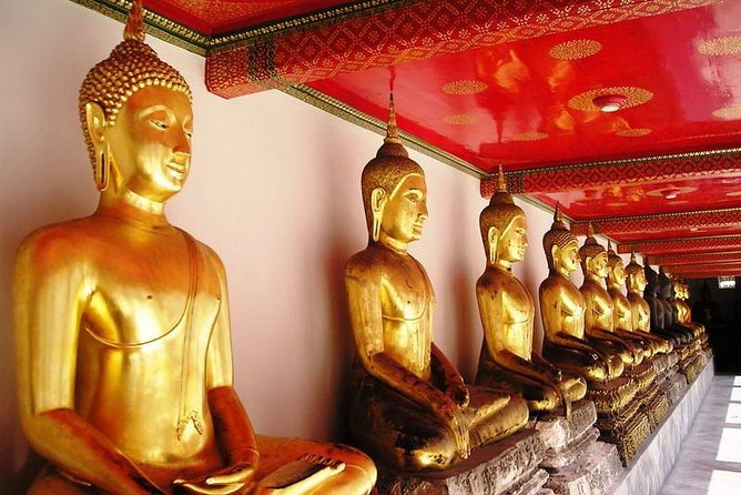 Private Tour: Bangkok Temples and Grand Palace - Wat Phra Chetuphon (Wat Pho): the Reclining Buddha and the 1,000-image interior