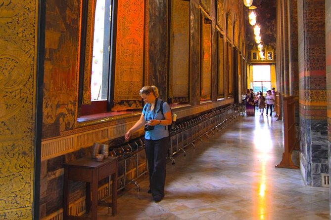Private Tour: Best of Bangkok in A Day - Lunch, water, and how guides help you personalize the day