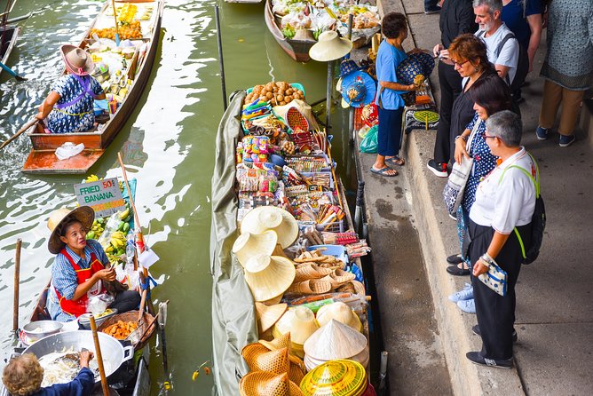 Private Tour: Floating Markets of Damnoen Saduak Cruise Day Trip from Bangkok - Your morning route, canal cruising, and what the timing gives you