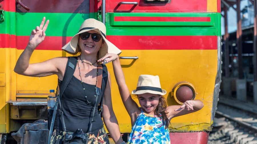 Private Tour from Bangkok: Railway & Floating Markets - Maeklong Railway Market, Where the Train Feels Too Close