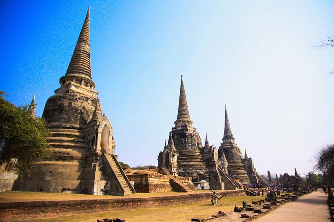 Private Tour: Full Day Ancient City of Ayutthaya and Lopburi - Wat Chaiwatthanaram: Khmer-style royal temple with great temple lines
