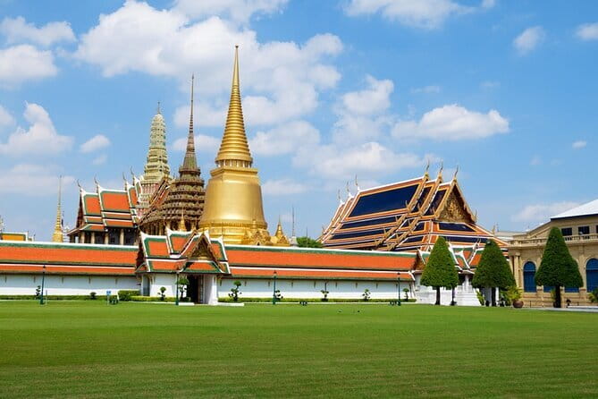Private Tour: Grand Palace,Wat Phra Kaew, Museum&Cooking Class - Key highlights worth waking up for