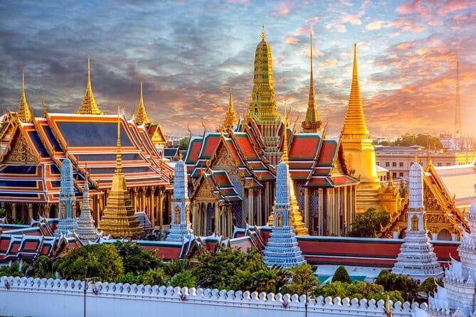 Private Tour: Grand Palace,Wat Phra Kaew, Museum&Cooking Class - Price and logistics: how $97 adds up for what you get