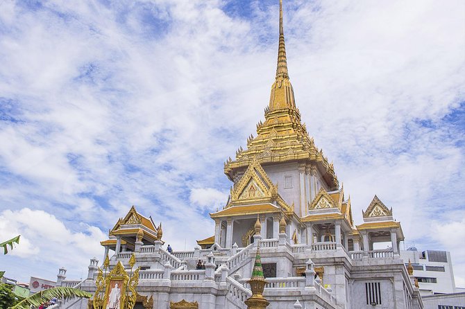 Private Tour of Bangkok's Temples Including Reclining Buddha (Wat Pho) - Stop 3: Wat Benchamabophit, the Marble Temple on the THB 5 coin