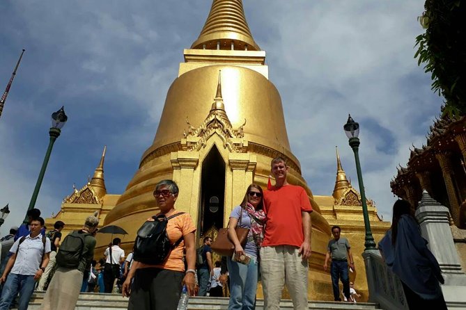 Private Tour: Temples Tour of Bangkok - Wat Arun, Temple of Dawn, and why the spire is the star