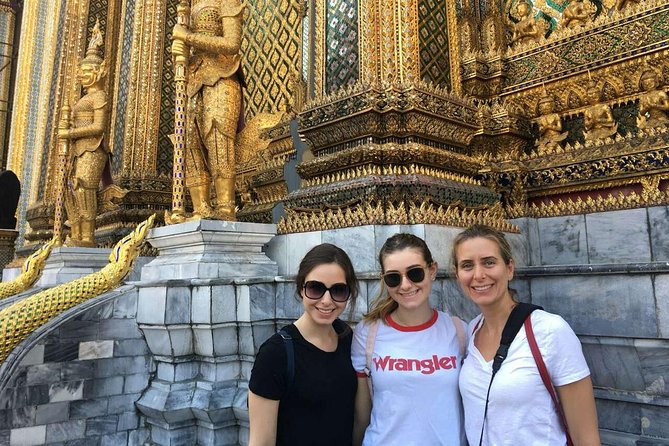 Private Tour: Temples Tour of Bangkok - Guides and pacing, where the biggest difference shows up
