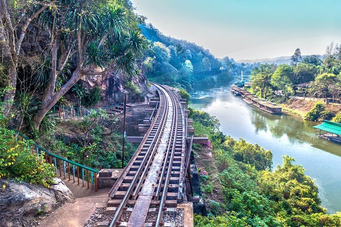 Private Tour: Thai–Burma Death Railway Bridge on the River Kwai from Bangkok - Private guide power: what you gain with a smaller group