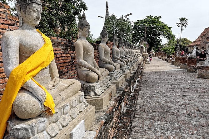 Private tour to Ayutthaya and Lopburi Monkey Temple (from Bangkok) - The Palace Core at Wat Phra Si Sanphet: Where the Scale Feels Real