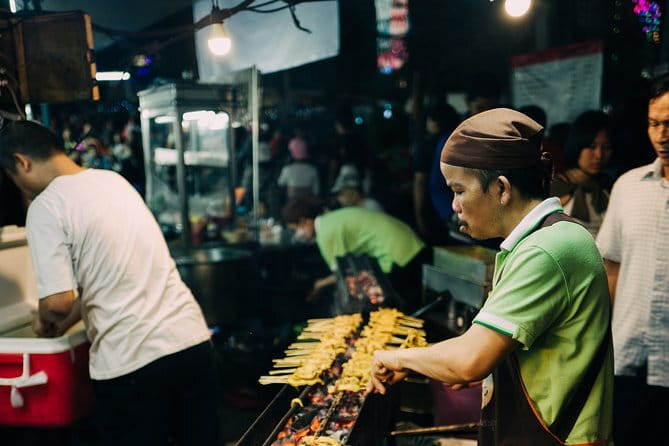 Private Tuktuk Authentic Food Tour (Chinatown-Flower Market) - Optional Drinks and Temple Admission: Know the Extras Before You Go