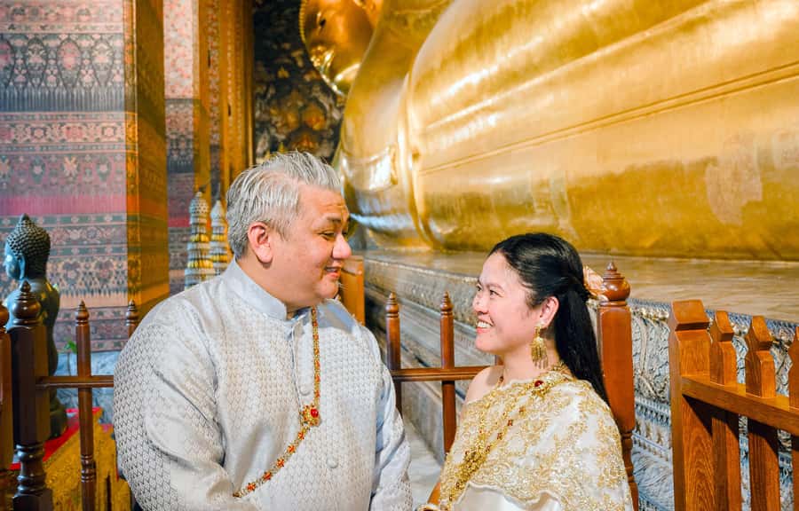 Professional Thai Costume Photography at Wat Arun, Bangkok - What to bring: small choices that save your photos and your energy