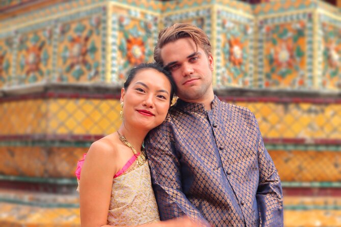 Proposals in Thai Costume with Photoshoot - Costume, makeup, and a proposal plan that does not rely on strangers