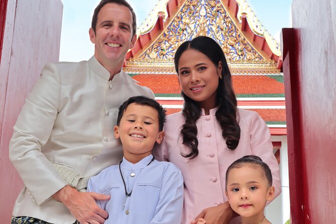Proposals in Thai Costume with Photoshoot - Who this is best for