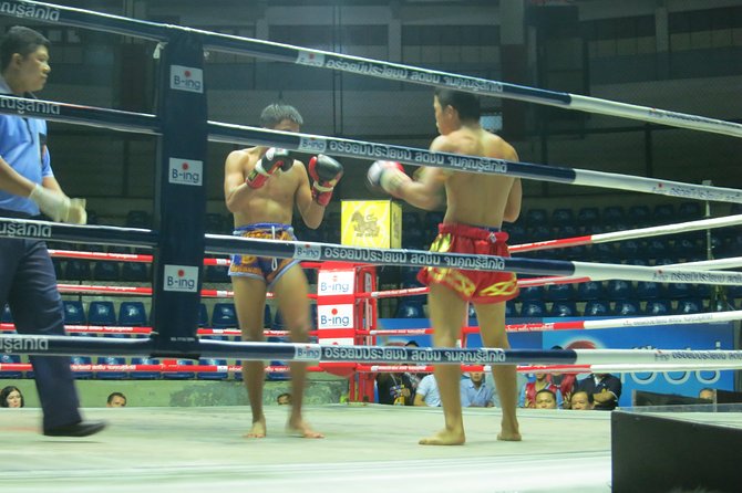 Rajadamnern Stadium: The Real Muay Thai Boxing Experience - Rajadamnern Stadium: Why this Muay Thai venue feels more authentic