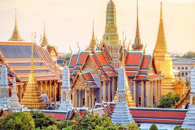 Reclining Buddha Wat Pho and Museum of Siam Tour from Bangkok - Who should book this tour?