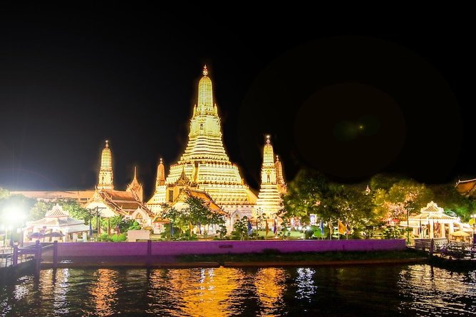 Saffron: A Luxurious Dinner Voyage on the River of Kings - Dress code and practical tips that save you time
