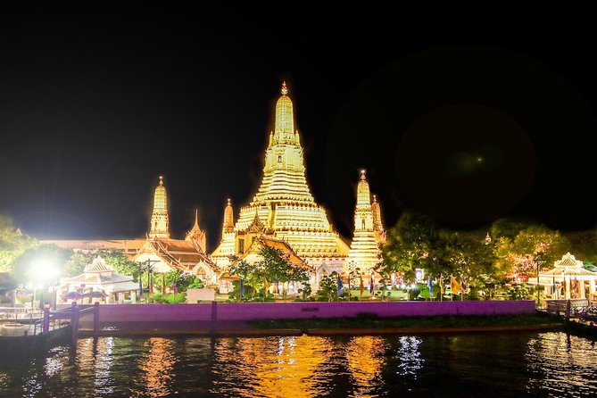 Saffron Luxury Dinner Cruise: A Journey on the River of Kings - Service Style: Attentive Staff Without the Pushy Sales Feel