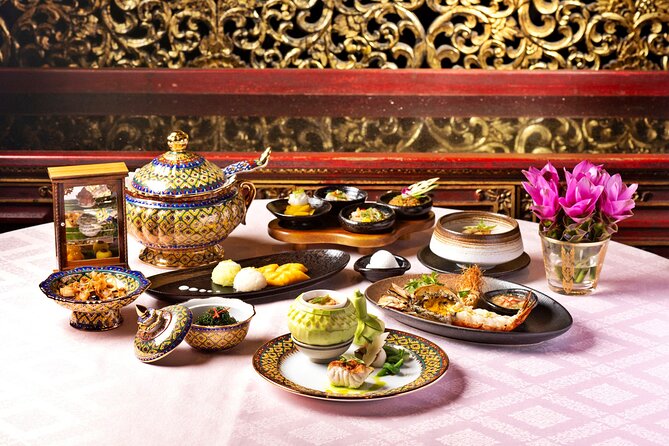 Sala Rim Naam Dinner and Show at Mandarin Oriental in Bangkok - Inside Sala Rim Naam, where the dining room sets expectations