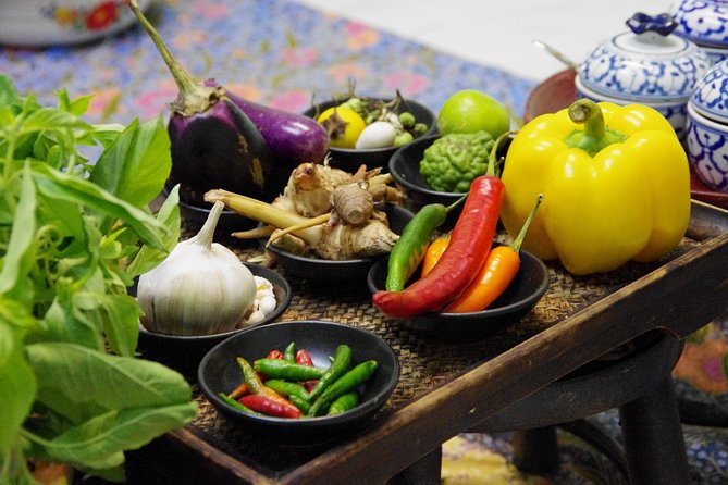 Silom Thai Cooking Experience with Market Visit - Silom Market Start: Shopping Like a Cook