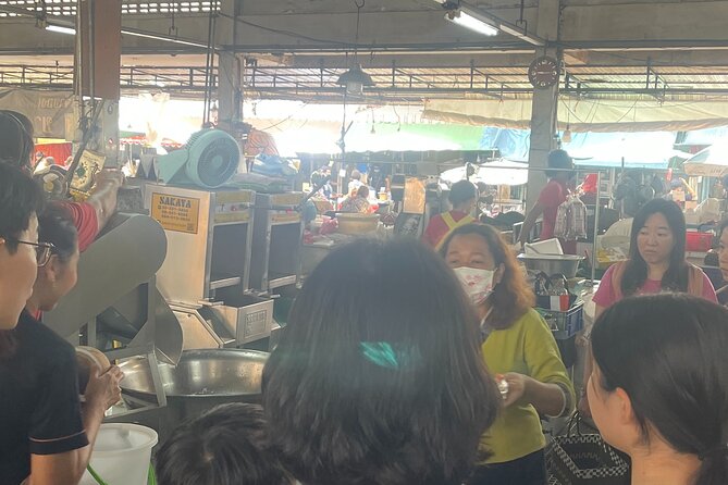 Silom Thai Cooking School with Fresh Market Tour - Dietary Needs and Options: What to Tell the Team