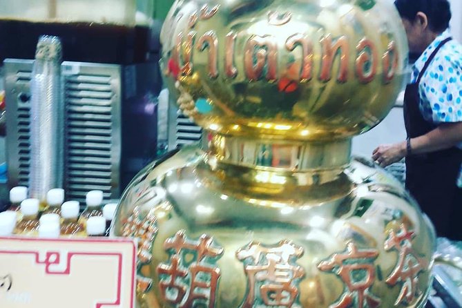 Street Food at China Town - What You Actually Taste: From Yentafo to Pa Thong Go