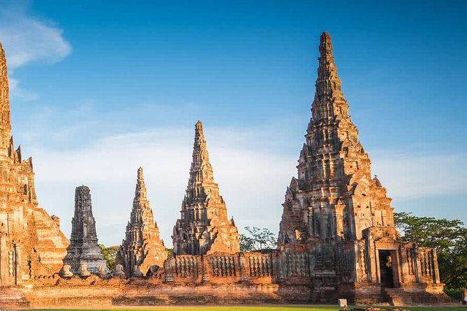 Sunset Sail, Glittering Tempels at Afternoon Ayutthaya Tours - Chao Phrom Market snack box stop: Thai snacks in 45 minutes