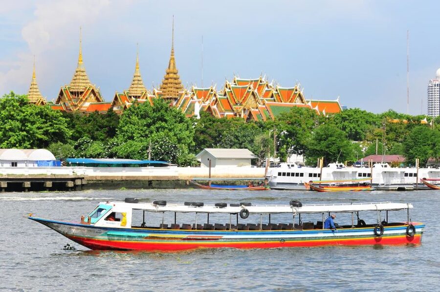 Talat Noi I A Journey Through Art and Culture l Bangkok - Starting at BTS Saphan Taksin Exit 2, Then Let Bangkok Flow Past You