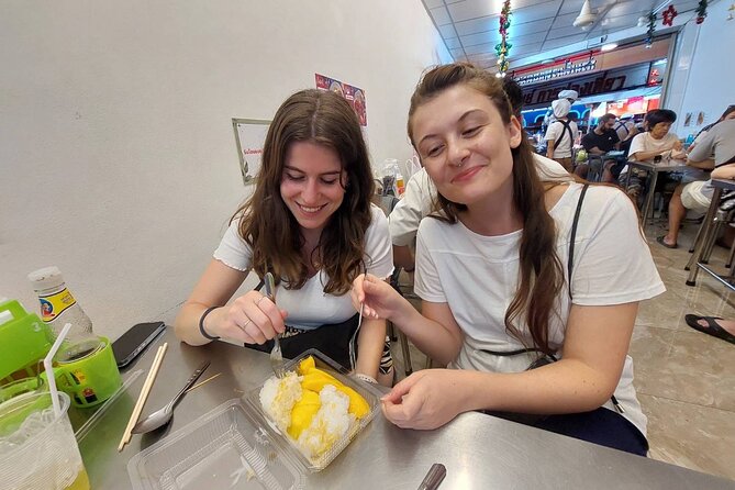 Taste of Bangkok: A 3-Hour Chinatown Food Feast - The Michelin-star food stall stop: why it’s worth the build-up