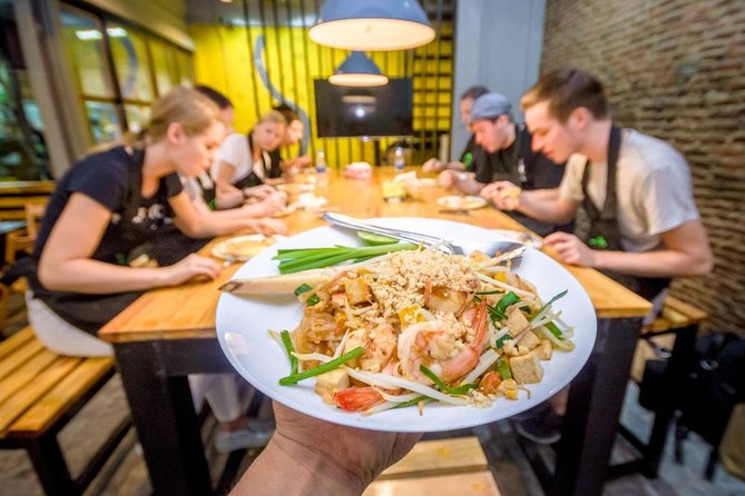 Thai Cooking Class in Bangkok - Morning Market Tour vs Afternoon Kitchen Class
