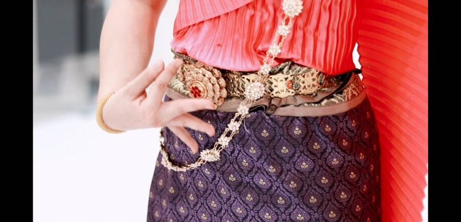Thai Dance Class - Thai Glam Studio, and how the Wat Arun Pier pickup works