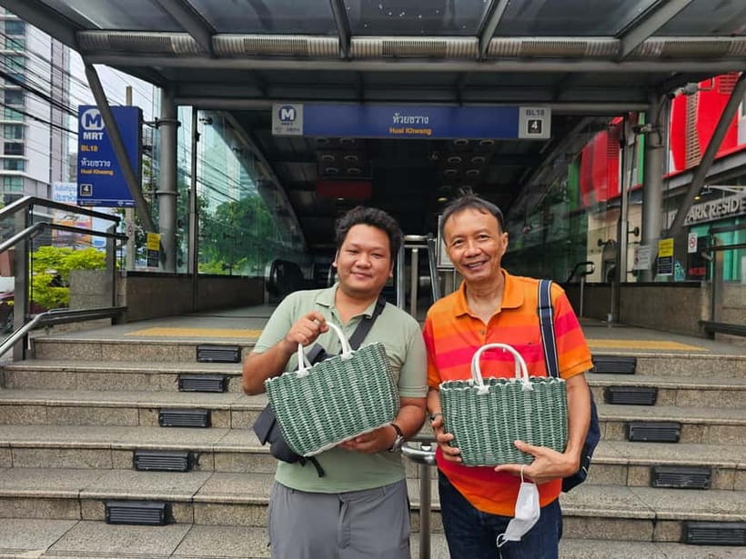 Thai Herbal Cooking Class & Market Tour in Bangkok - Market Walk: Picking Thai Herbs Like Local Cooks